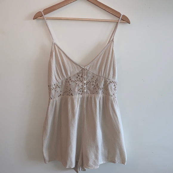 Pull&Bear Strappy Embroidered Romper- Size M - Picture 3 of 6